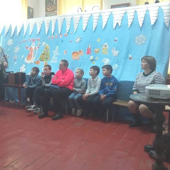 Добрые и волшебные новогодние открытки Владимира Зарубина