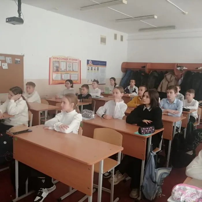 # ДеньЗащитникаОтечества  От героев былых времён…