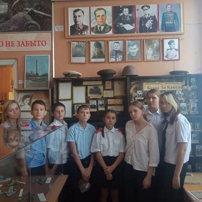 Помнит седой Кавказ героизм защитников